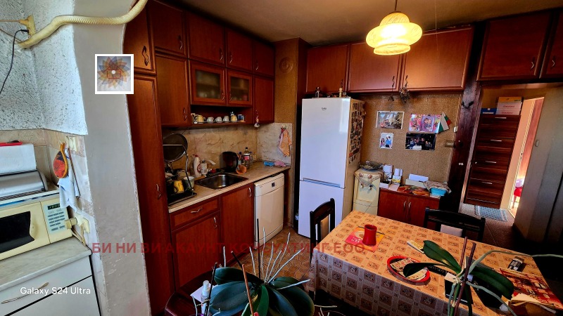 Продава 3-СТАЕН, гр. София, Бъкстон, снимка 4 - Апартаменти - 52618403