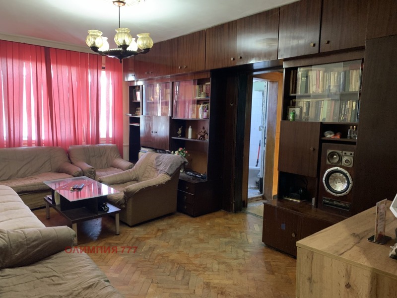 Продава 3-СТАЕН, гр. Плевен, Широк център, снимка 3 - Апартаменти - 53085733