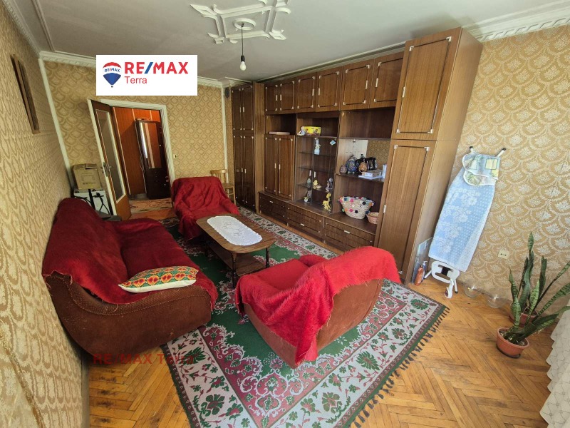 Продается  3 спальни Плевен , Дружба 2 , 85 кв.м | 92576447 - изображение [2]