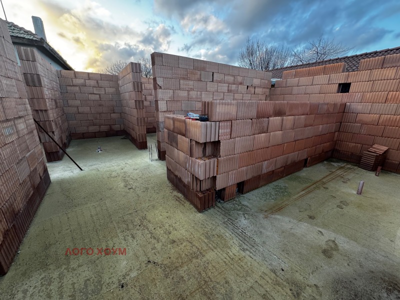 Продава КЪЩА, с. Аврен, област Варна, снимка 4 - Къщи - 53024127