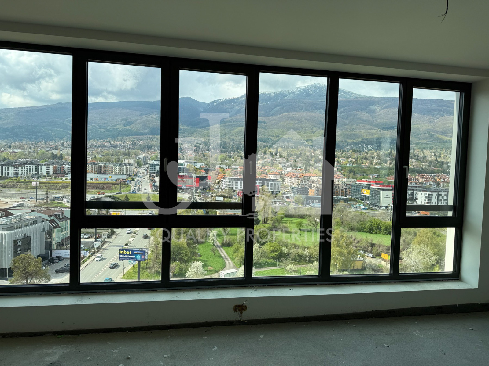 Продава 4-СТАЕН, гр. София, Кръстова вада, снимка 2 - Апартаменти - 54280250