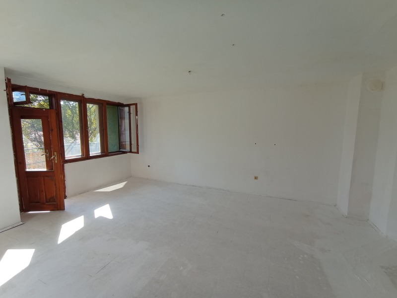 À venda  1 quarto Varna , Gracka mahala , 71 m² | 90685555 - imagem [2]