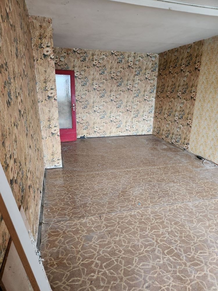 Продава 3-СТАЕН, гр. Варна, Владислав Варненчик 1