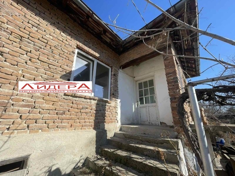 Продава  Къща, област Пловдив, с. Белозем • 76 700 EUR • ID 33948597 — holmes.bg - [1] 