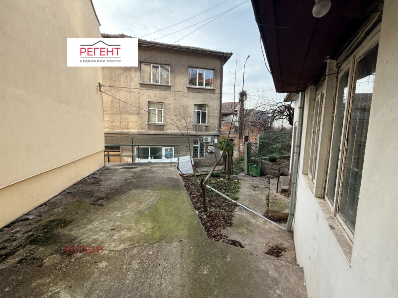 Продава КЪЩА, гр. Габрово, Център, снимка 3 - Къщи - 51265357