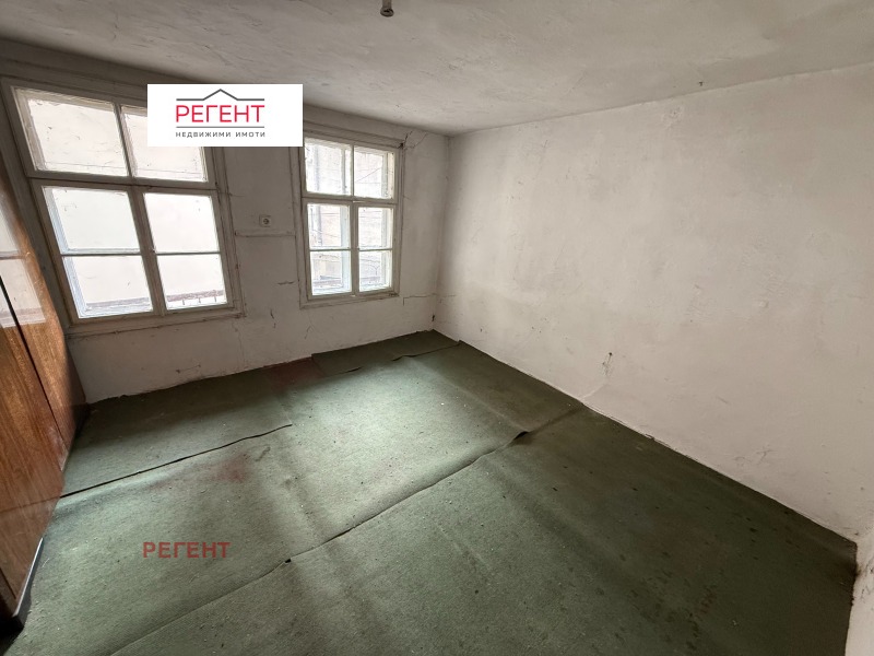 Продава КЪЩА, гр. Габрово, Център, снимка 7 - Къщи - 51265357