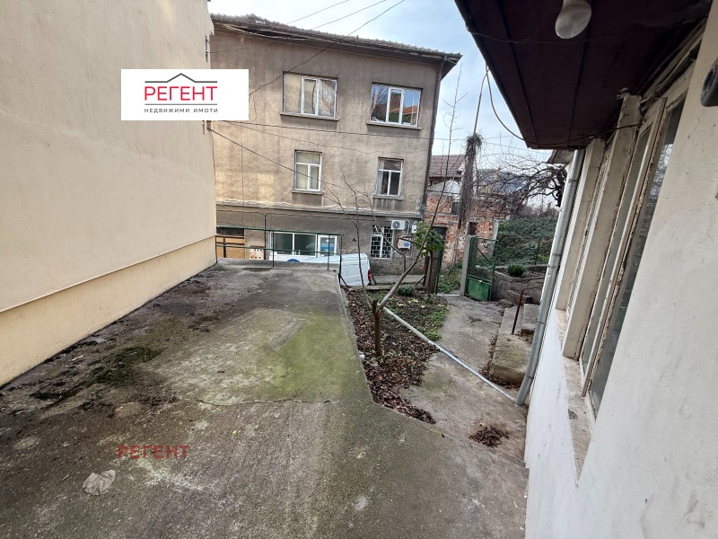 Продава КЪЩА, гр. Габрово, Център, снимка 10 - Къщи - 51265357