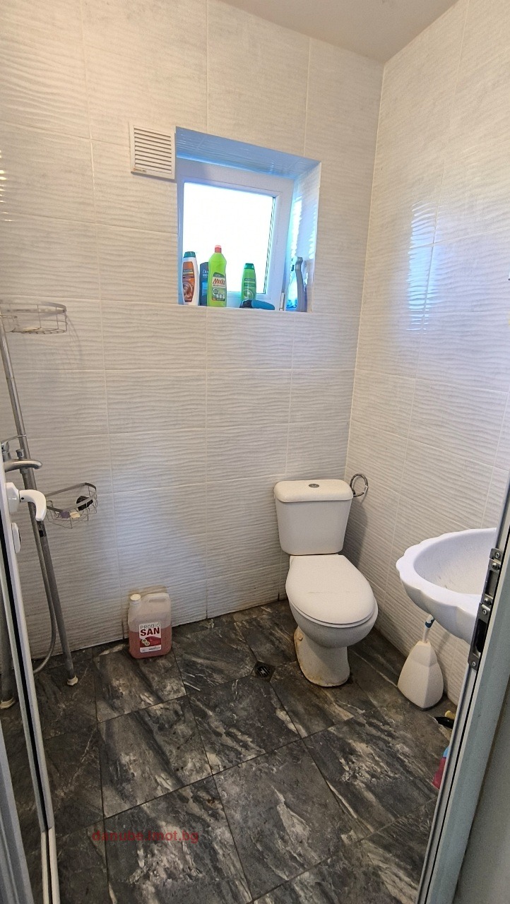 Продава КЪЩА, с. Костанденец, област Разград, снимка 6 - Къщи - 52839856