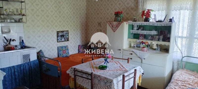Продава КЪЩА, с. Боряна, област Варна, снимка 9 - Къщи - 53042007
