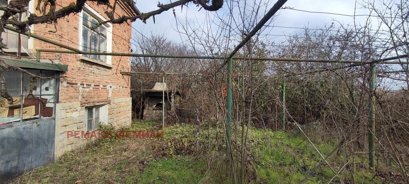 Продава КЪЩА, с. Пчелник, област Варна, снимка 5 - Къщи - 53160985
