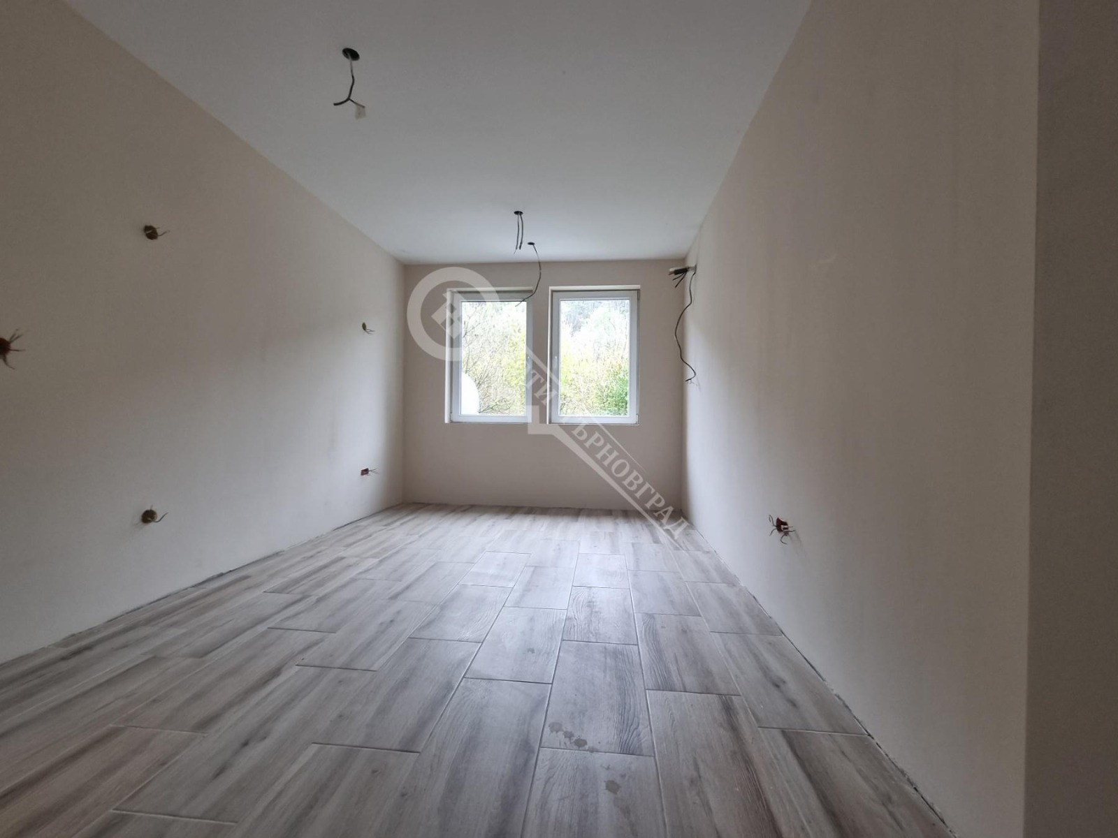 Продава 4-СТАЕН, гр. Велико Търново, Асенов, снимка 3 - Апартаменти - 43115595