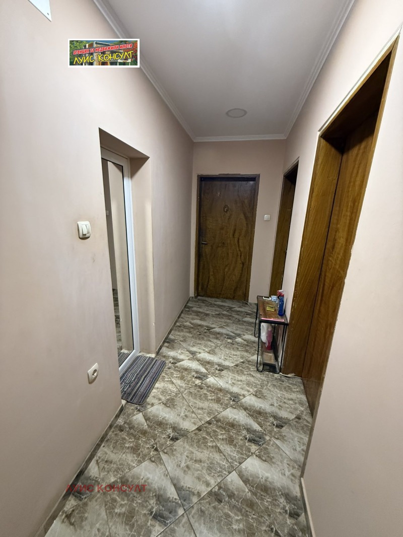 Продава 2-СТАЕН, гр. Монтана, Идеален център, снимка 8 - Апартаменти - 52603371