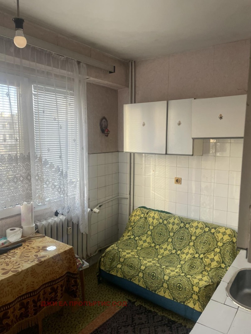 Продава 2-СТАЕН, гр. София, Света Троица, снимка 2 - Апартаменти - 53161224