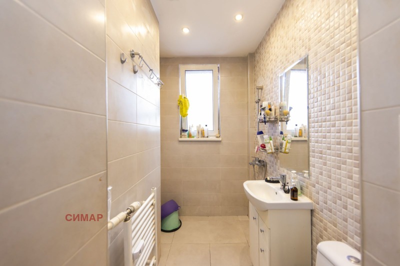 Продава 2-СТАЕН, гр. София, Център, снимка 11 - Апартаменти - 53244651