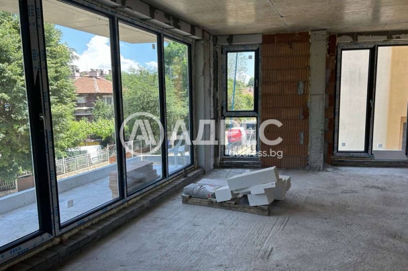 À venda  2 quartos Sofia , Pavlovo , 125 m² | 27649721 - imagem [2]