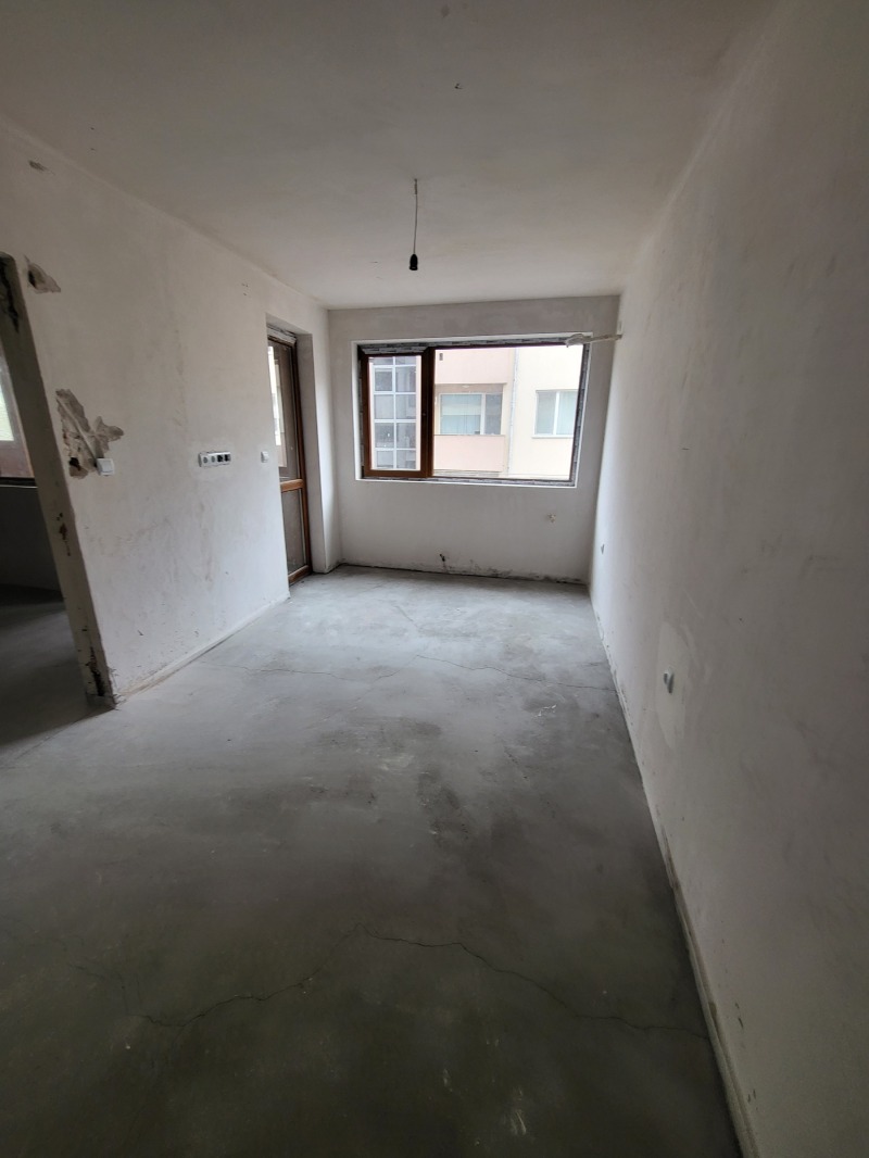 Продава 3-СТАЕН, гр. Плевен, Идеален център, снимка 16 - Апартаменти - 52362182