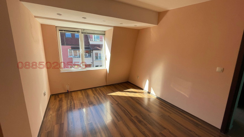 Продава 4-СТАЕН, гр. София, Белите брези, снимка 15 - Апартаменти - 52336436