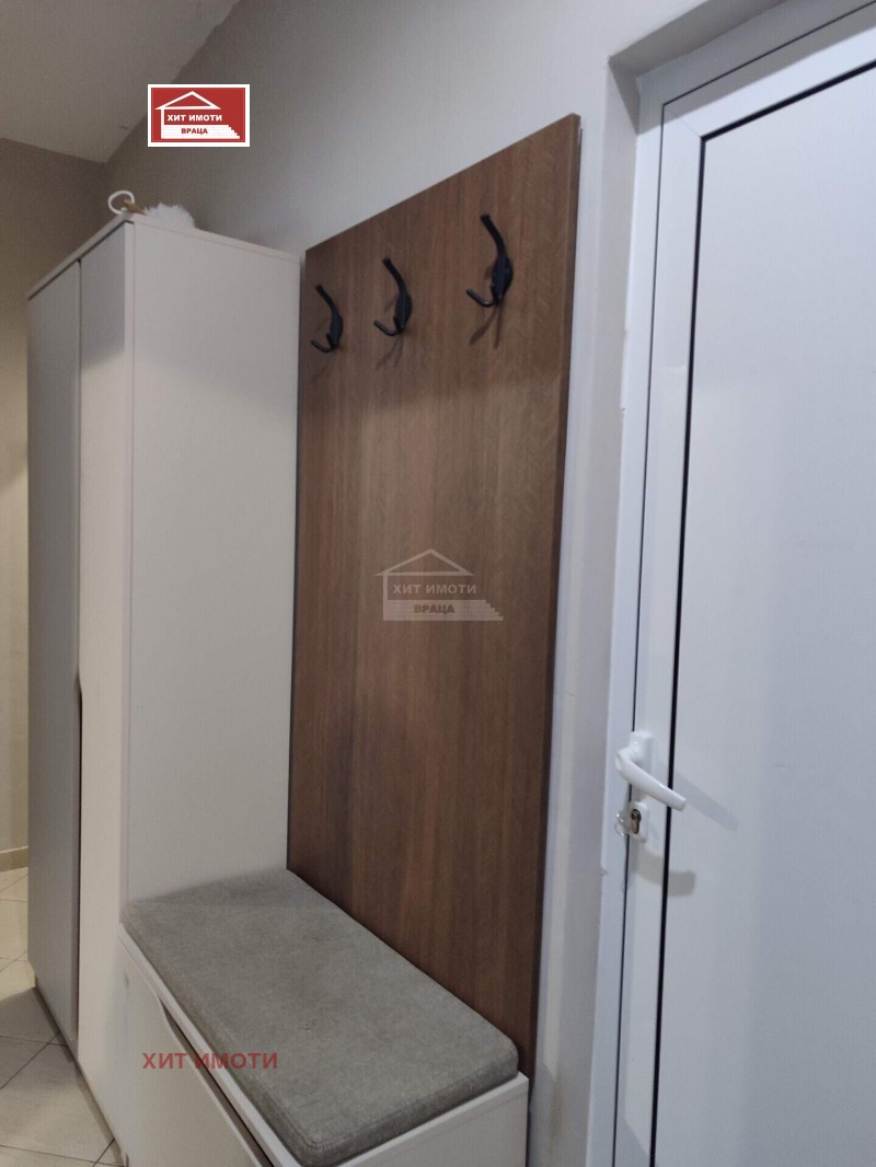 Продава ЕТАЖ ОТ КЪЩА, гр. Враца, Център, снимка 8 - Етаж от къща - 52934796