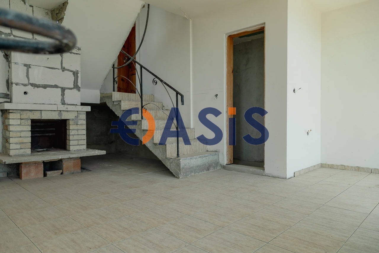 Продава 4-СТАЕН, гр. Балчик, област Добрич, снимка 2 - Апартаменти - 47873567