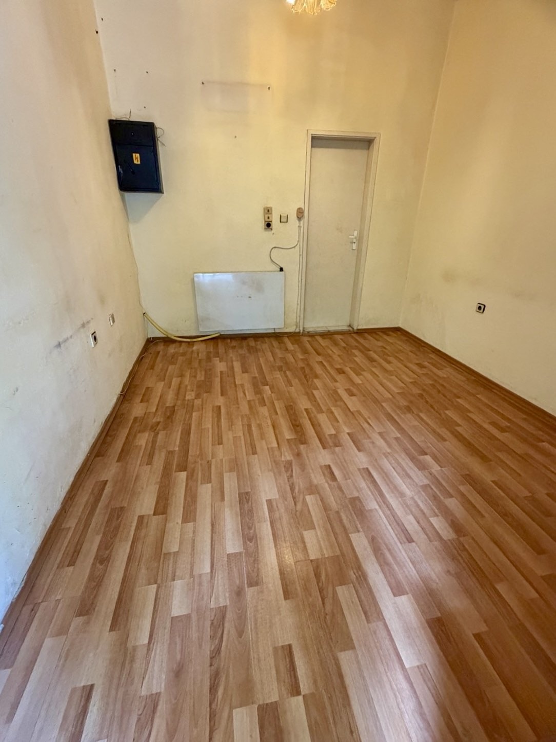 Продава МАГАЗИН, гр. Русе, Хъшове, снимка 4 - Магазини - 54500409