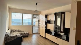 1 chambre Briz, Varna 4