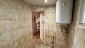 1 chambre Briz, Varna 8