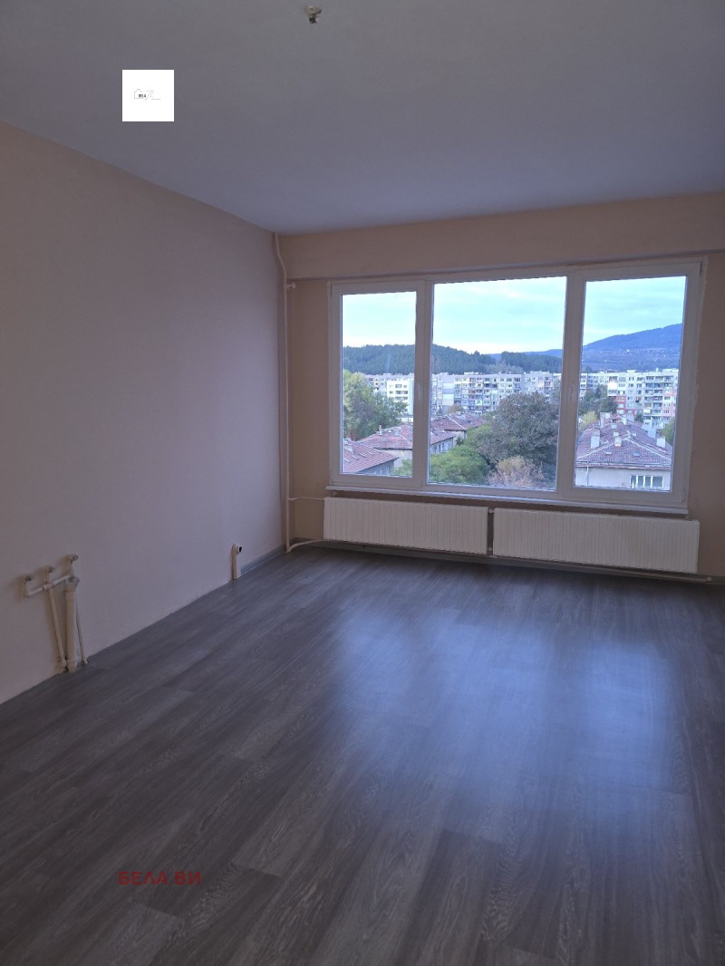 Na sprzedaż  1 sypialnia Pernik , Iztok , 68 mkw | 30463483 - obraz [3]