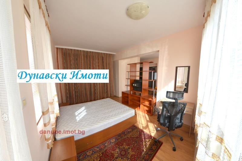 Продава 2-СТАЕН, гр. Русе, Център, снимка 6 - Апартаменти - 54947104