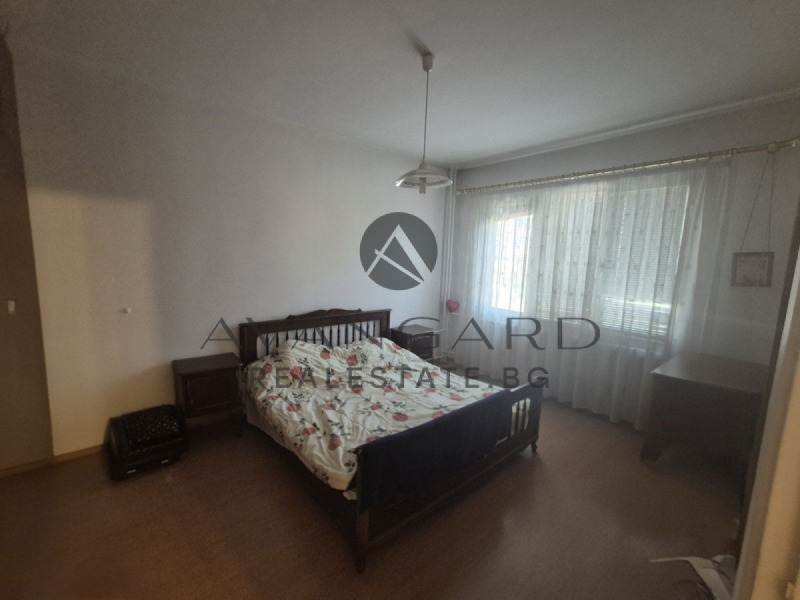 For Sale  2 bedroom Plovdiv , Izgrev , 66 sq.m | 84363398 - image [6]
