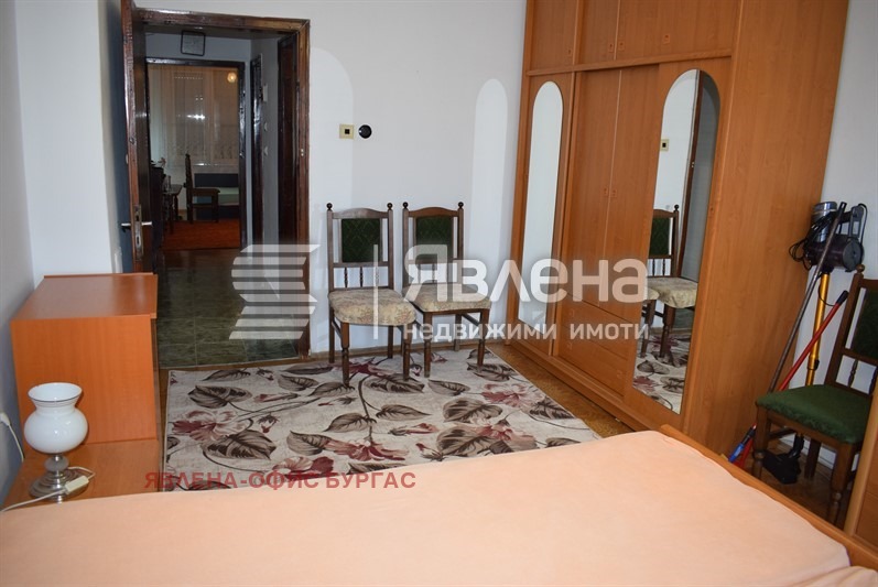 Продава 3-СТАЕН, гр. Бургас, Център, снимка 7 - Апартаменти - 53528592