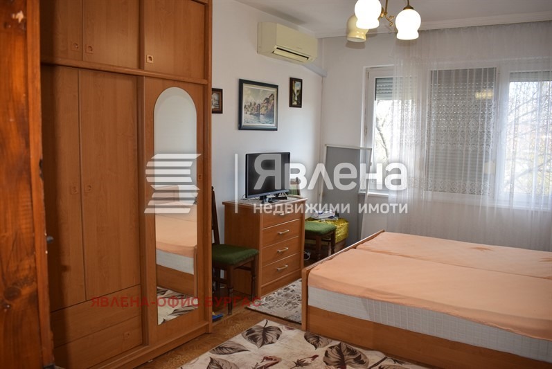 Продава 3-СТАЕН, гр. Бургас, Център, снимка 5 - Апартаменти - 53528592