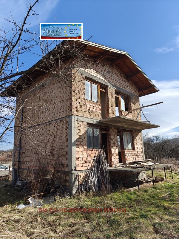 Продава  Къща област Перник , с. Гълъбник , 102 кв.м | 66556059 - изображение [2]