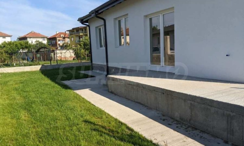Te koop  Huis regio Plovdiv , Krumovo , 187 m² | 18975443 - afbeelding [4]