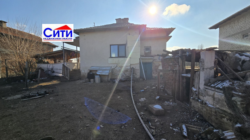 Продава КЪЩА, с. Крали Марко, област Пазарджик