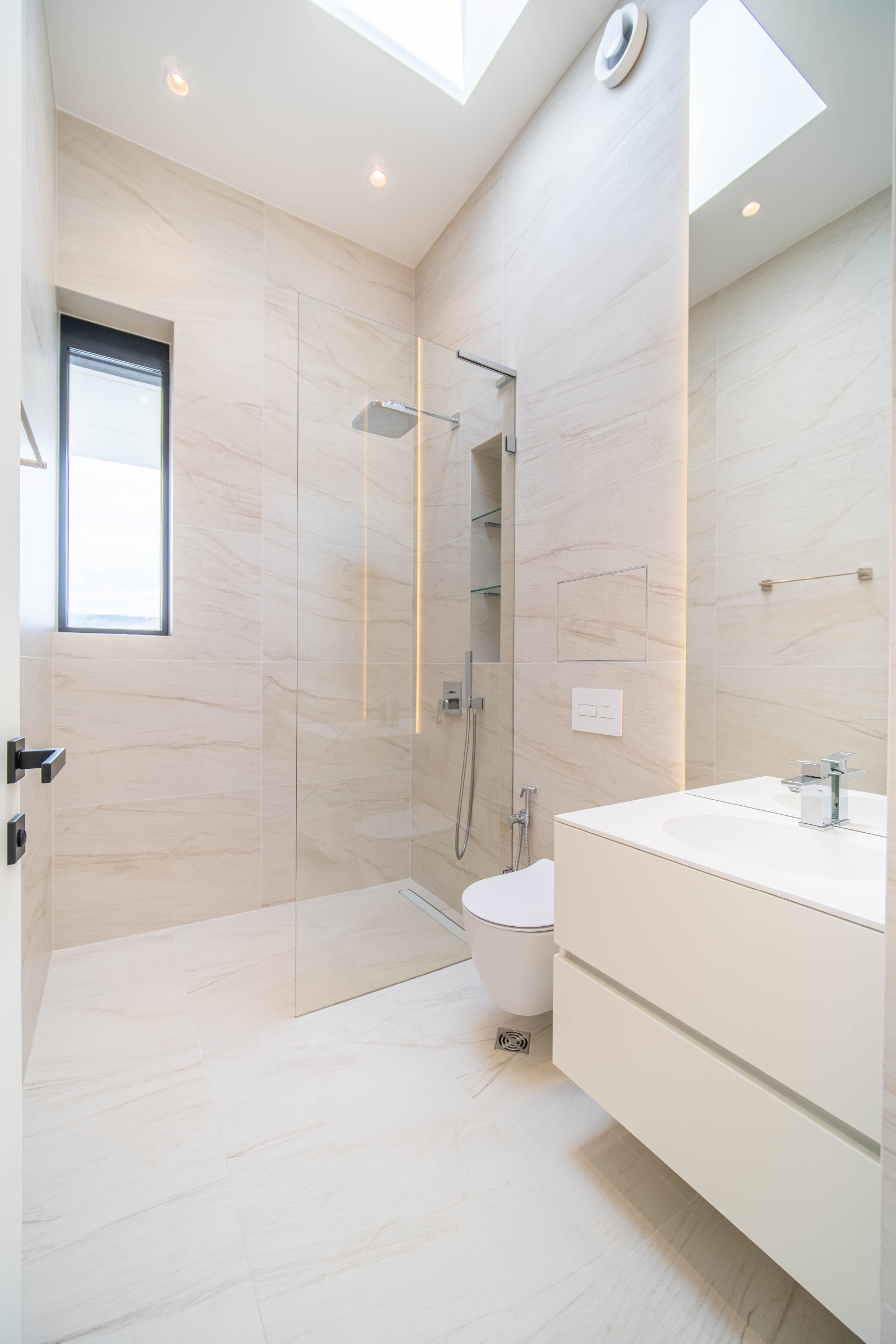 ������� ���������� | Imot.bg � ����������� 14