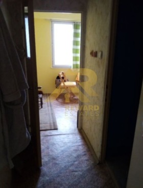 1 camera da letto Teva, Pernik 5