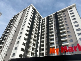 2 quartos Vazrajdane 1, Varna