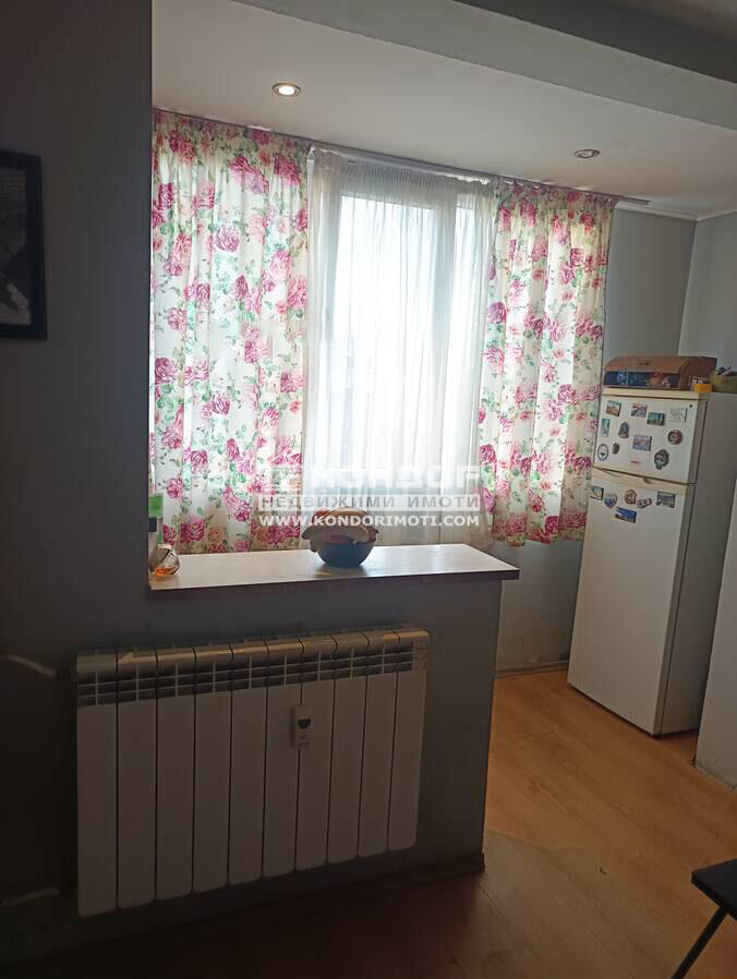 Продава 2-СТАЕН, гр. Пловдив, Кършияка, снимка 2 - Апартаменти - 53983024