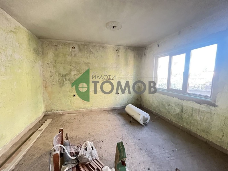 In vendita  2 camere da letto Shumen , Basejna , 81 mq | 43873780 - Immagine [4]