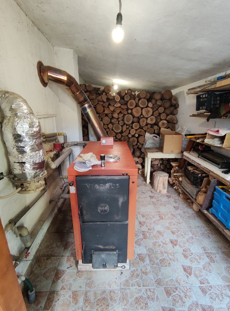 Продава КЪЩА, гр. Котел, област Сливен, снимка 15 - Къщи - 52779129