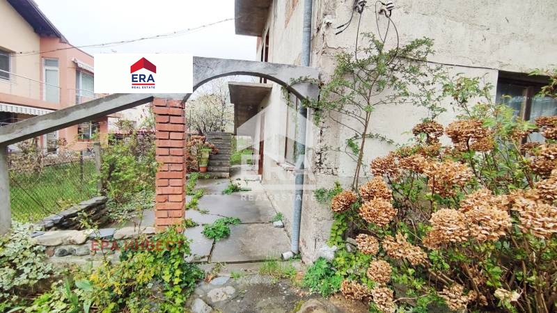 Продава  Къща област Кюстендил , гр. Сапарева баня , 270 кв.м | 15288662 - изображение [2]