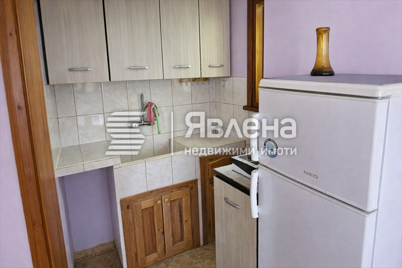 Продава КЪЩА, с. Дъбравино, област Варна, снимка 6 - Къщи - 54221989