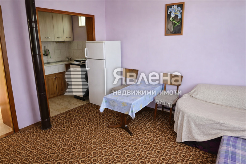 Продава КЪЩА, с. Дъбравино, област Варна, снимка 7 - Къщи - 54221989
