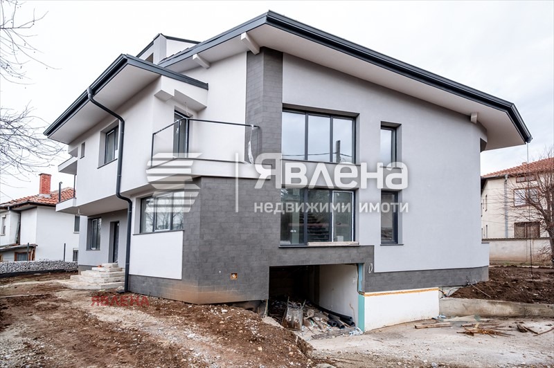 Eladó  Ház Sofia , v.z.Vrana - Lozen , 255 négyzetméter | 91515139 - kép [2]