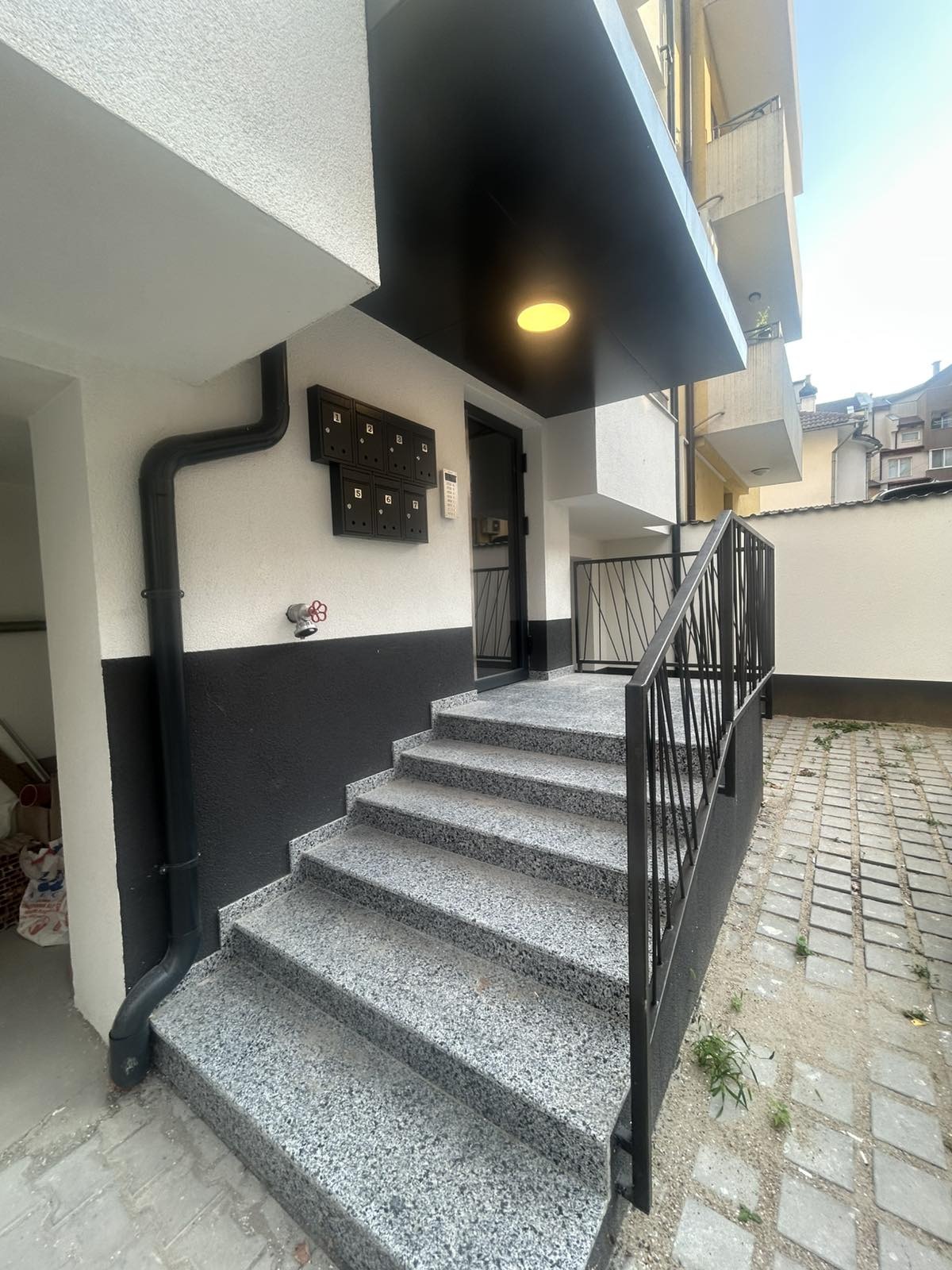 Продава 2-СТАЕН, гр. Търговище, Вароша, снимка 7 - Апартаменти - 55797326