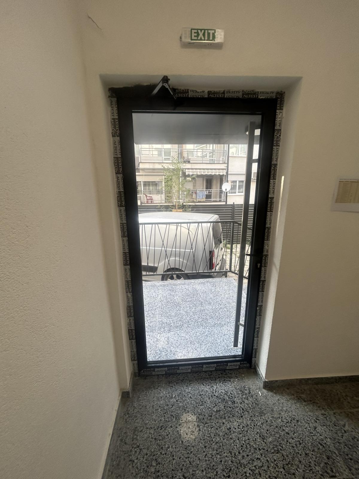 Продава 2-СТАЕН, гр. Търговище, Вароша, снимка 9 - Апартаменти - 55797326