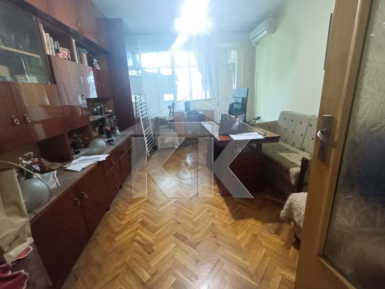 Продава 4-СТАЕН, гр. Варна, Левски 2