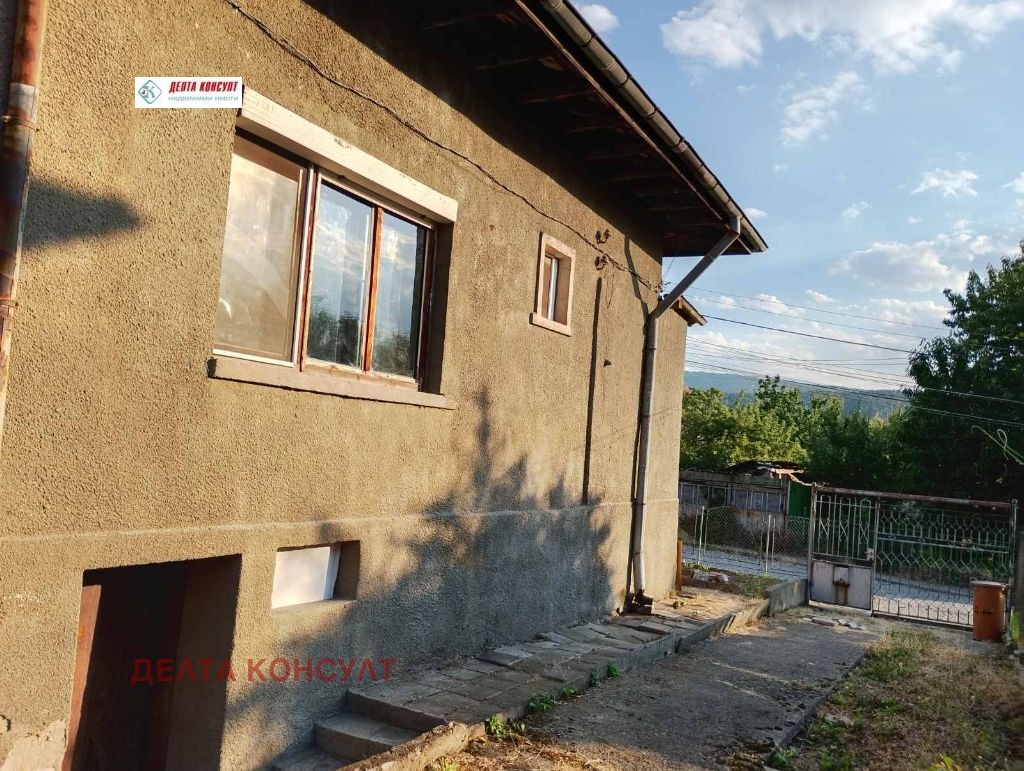 Продава КЪЩА, гр. Перник, Могиличе, снимка 2 - Къщи - 54188160
