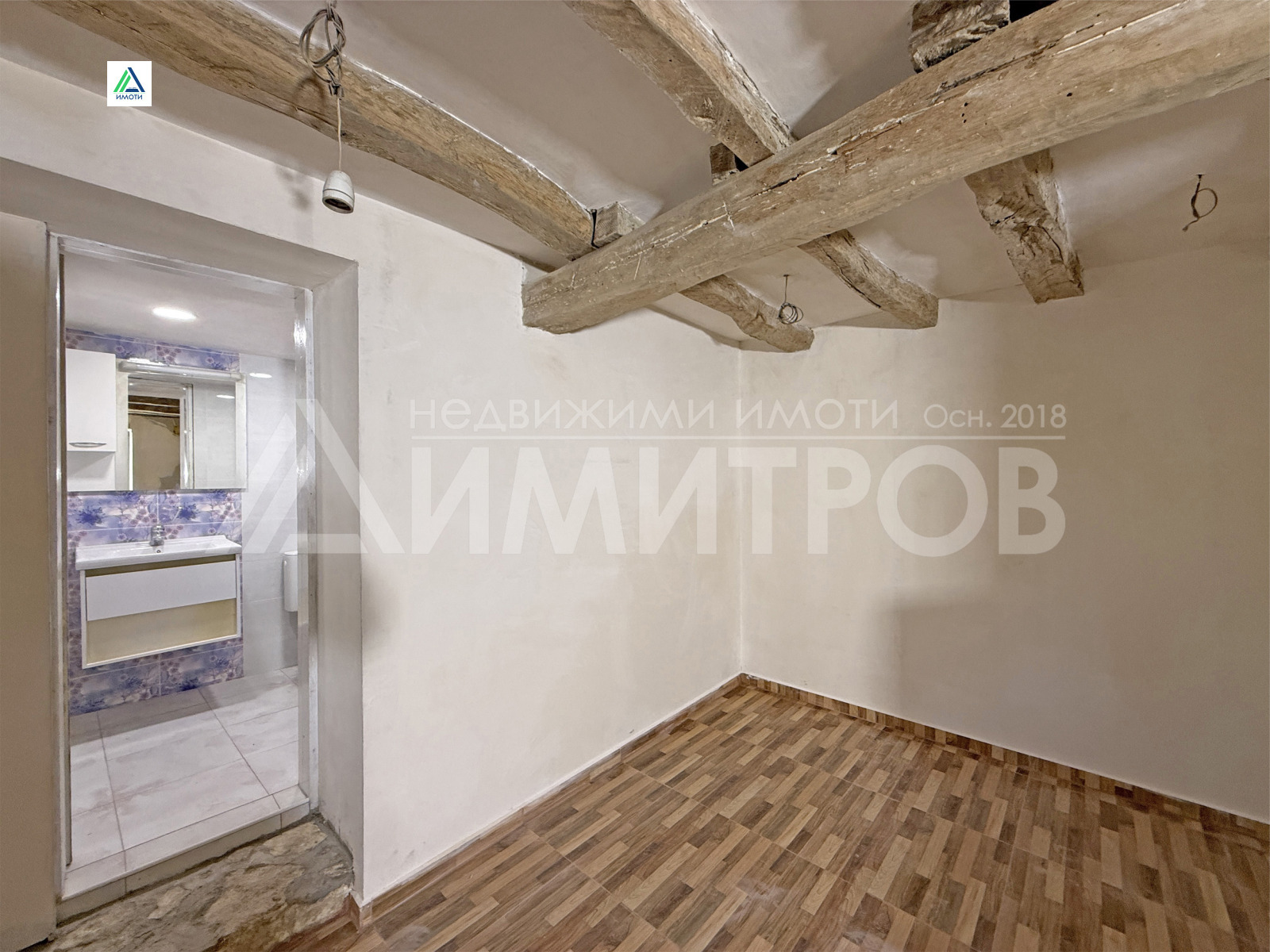 Продава КЪЩА, гр. Нови пазар, област Шумен, снимка 10 - Къщи - 54544319