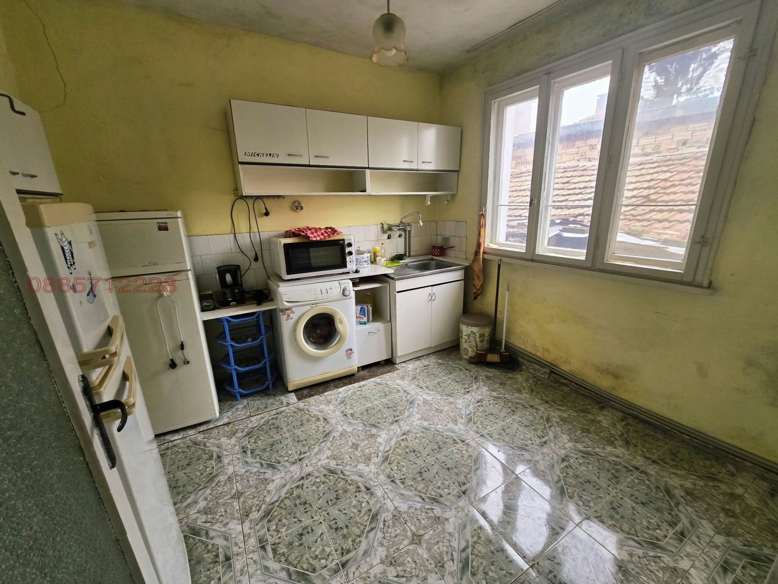 Продава КЪЩА, гр. София, Орландовци, снимка 3 - Къщи - 56270719